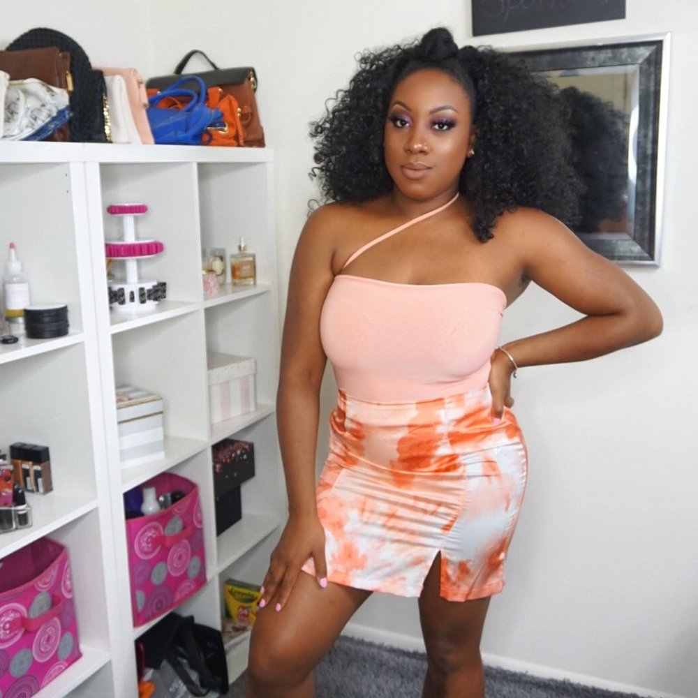 PRETTY LITTLE THING ORANGE & WHITE SATIN SKIRT